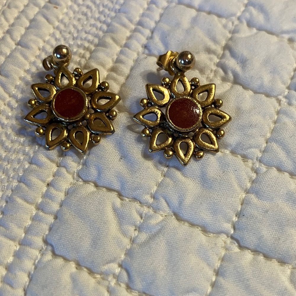Gold Sunburst Red Center Stud Earrings